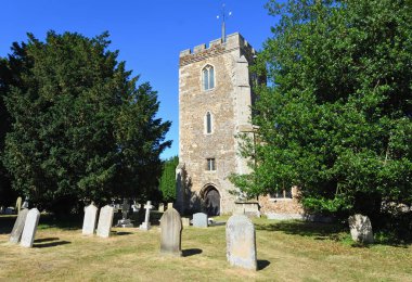 Roxton, Bedfordshire, İngiltere - 30 Haziran 2018: St Mary Magdalene Kilisesi ve Mezarlığı Roxton Bedfordshire.