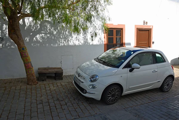Teguise Lanzarote Spanyolország 2019 Március White Fiat 500 Motor Car — Stock Fotó