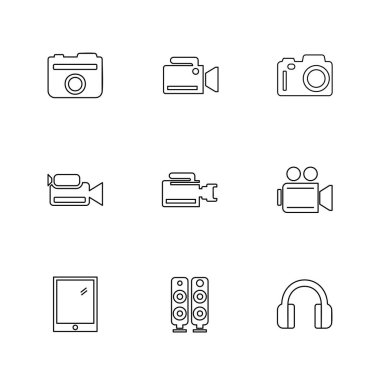 Beyaz arka plan üzerinde farklı minimalist düz vektör app simgeleri