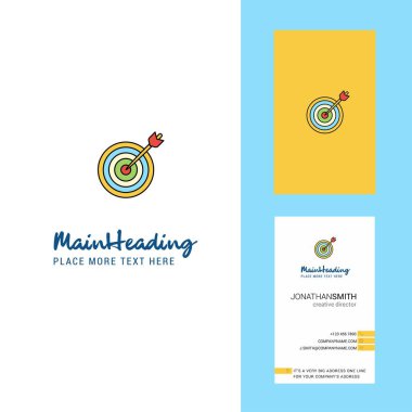 Oyun Logo yaratıcı ve kartvizit dart. dikey tasarlamak vektör
