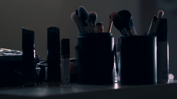 Conjunto de cosméticos de maquillaje profesional para la belleza y la moda — Vídeos de Stock