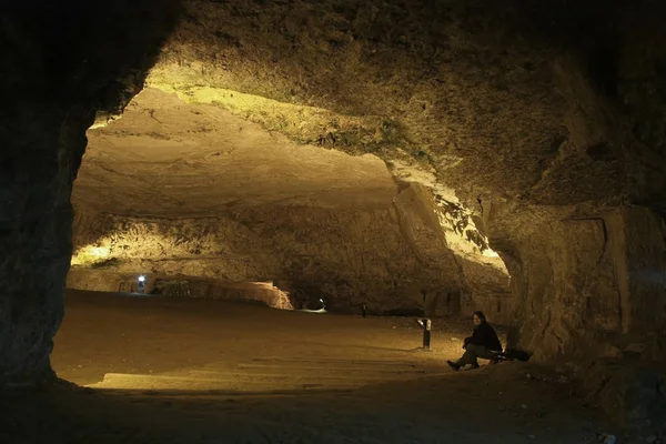 Cueva Tsidkiyagu Sedequías Canteras Ubicadas Debajo Ciudad Vieja Monte Del —  Fotos de Stock