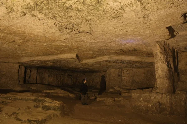 Cueva Tsidkiyagu Sedequías Canteras Ubicadas Debajo Ciudad Vieja Monte Del —  Fotos de Stock