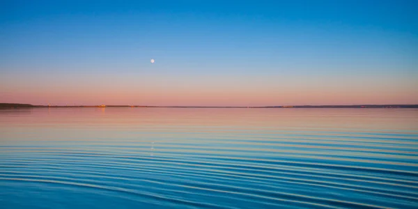 Lac Turquoise Aube Surface Lisse Lac Bleu Turquoise Aube Rouge — Photo