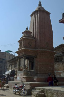 Yok edilen pagoda restorasyonu