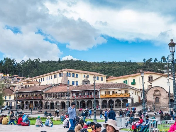 Cusco Peru Januar 2017 Blick Auf Die Touristen Und Einheimischen — Stockfoto