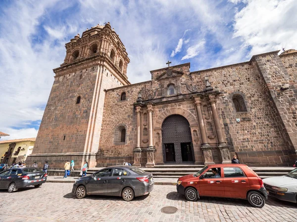 Cusco Perú Enero 2017 Vista Del Tráfico Frente Iglesia Santo — Foto de Stock