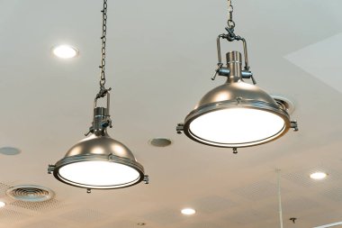 Karşı Loft kahve Cafe endüstriyel lambalar