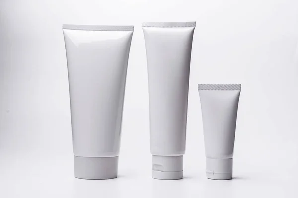 Lege Witte Cosmetische Buis Geïsoleerd Witte Achtergrond — Stockfoto