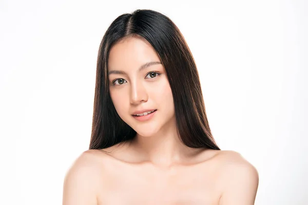 Beautiful Young asian Woman with Clean Fresh Skin — Stock Photo, Image