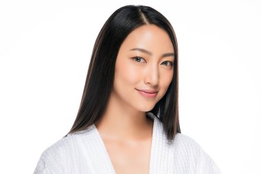 Temiz ciltli güzel Asyalı bir kadın.