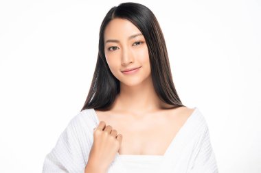 Temiz ciltli güzel Asyalı bir kadın.,