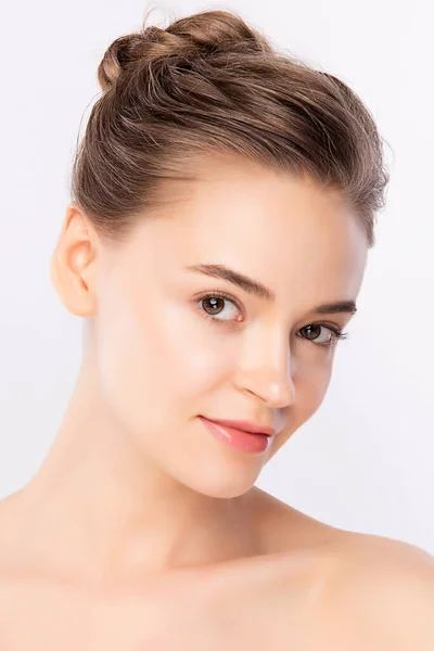 Szépség Arc Portré Gyönyörű Fiatal Tiszta Friss Egészséges Bőr Arckezelés — Stock Fotó