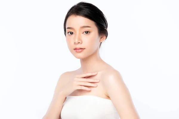 Beautiful Young Asian Woman Clean Fresh Skin White Background Face — Stock Photo, Image