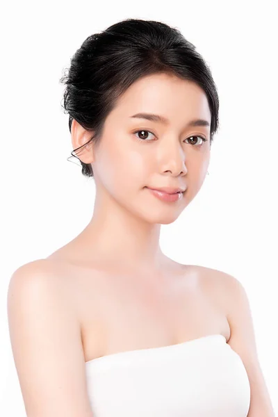 Beautiful Young Asian Woman Clean Fresh Skin White Background Face — Stock Photo, Image