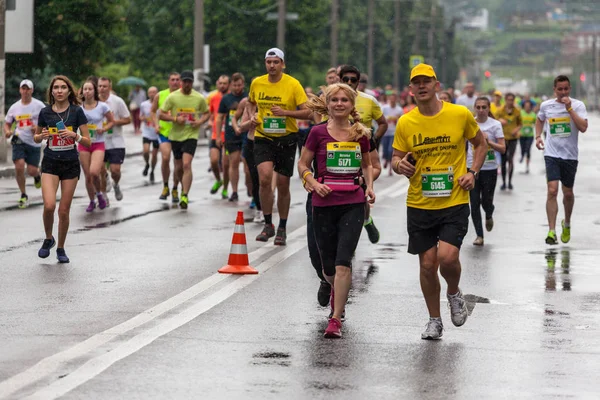 Dnipro Oekraïne Mei 2018 Deelnemers Van Interpipe Dnipro Halve Marathon — Stockfoto