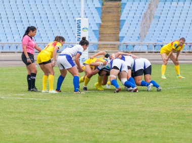 Dnipro, Ukrayna - 23 Haziran 2018: Rugby Europe kadınlar yedili Kupası 2018. Romanya ve İsrail takımları
