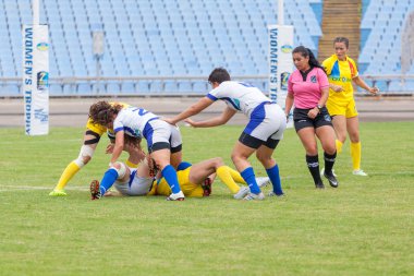 Dnipro, Ukrayna - 23 Haziran 2018: Rugby Europe kadınlar yedili Kupası 2018. Romanya ve İsrail takımları