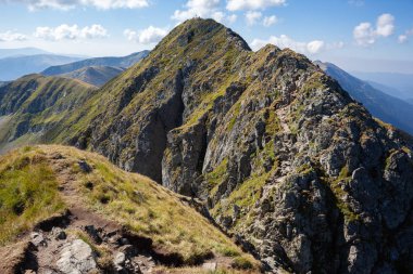 Moldoveanu Tepesi'ne Trekking