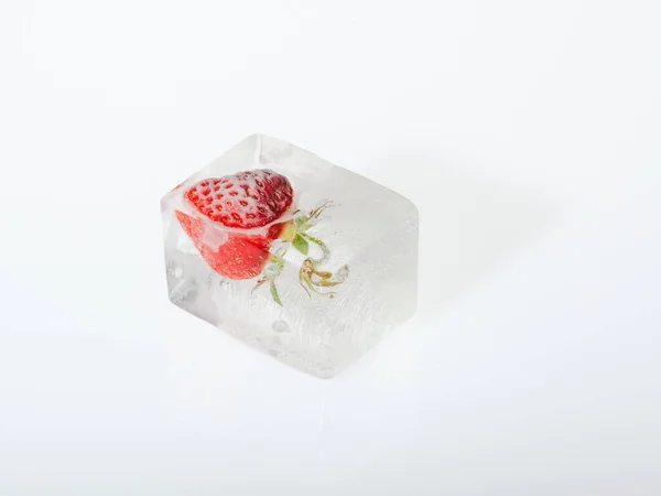 Strawberry Frozen Ice White Background Closeup Concept Freezing Fruits — Stock Photo, Image