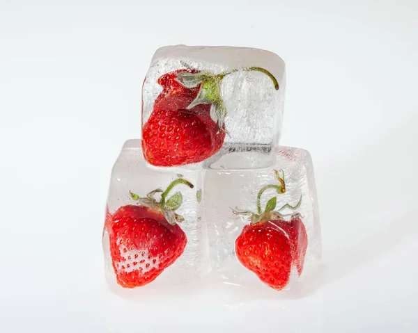Ice Cubes Frozen Ripe Strawberry White Background Closeup Concept Freezing — Stock Photo, Image