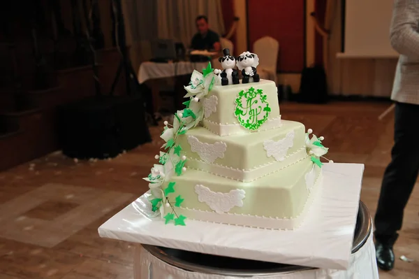 Wedding details - tasty wedding cake dessert with decoration