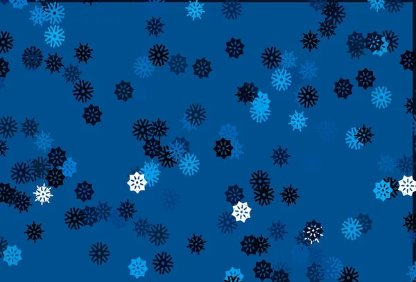 Hellblaues Vektormuster Mit Weihnachtlichen Schneeflocken Glitzernde Abstrakte Illustration Mit Eiskristallen — Stockvektor