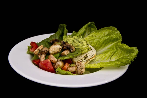 Guacamole ve taze peynir ile Meksika salatası