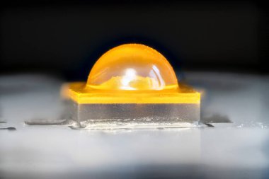 Yüksek güç sıcak beyaz smd LED çip makro