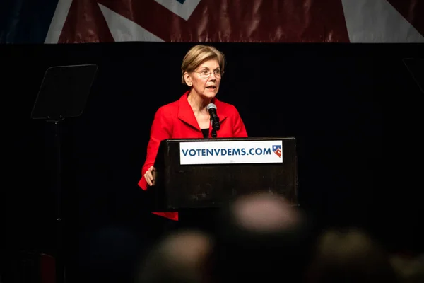 Reno Junio 2018 Elizabeth Warren Dirige Multitud Convención Democrática Del — Foto de Stock