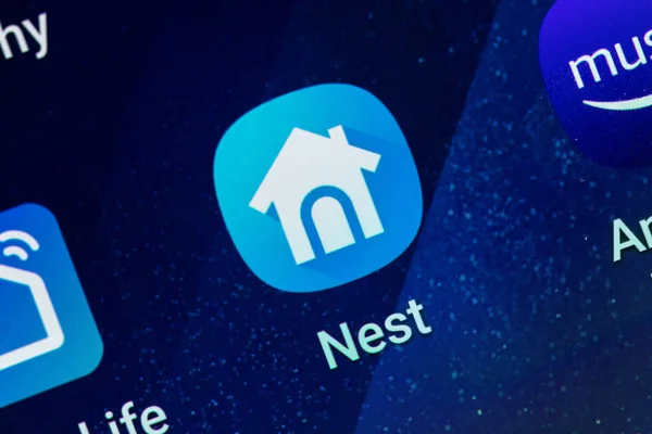 Reno Gennaio 2019 Nest Home Android App Galaxy Screen Nest Foto Stock Royalty Free