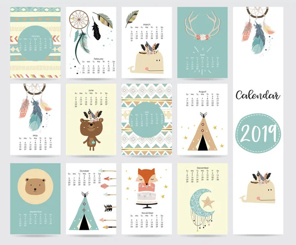 Chic Monthly Calendar 2019 Tent Whale Feather Arrow Dreamcatcher Fox — Stock Vector