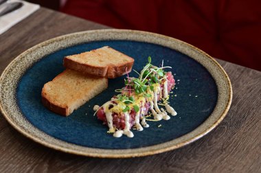 Bir yemeğin mutfak fotoğrafı.