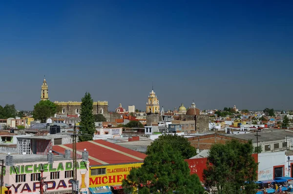 Cholula Mexiko Januari 2010 Flygfoto Över Cholula Stad Med Kloster — Stockfoto