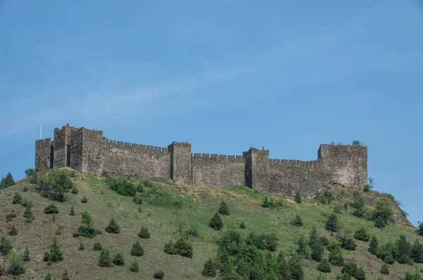 Ortaçağ Kalesi Maglic üzerinde dağ cliff, Sırbistan