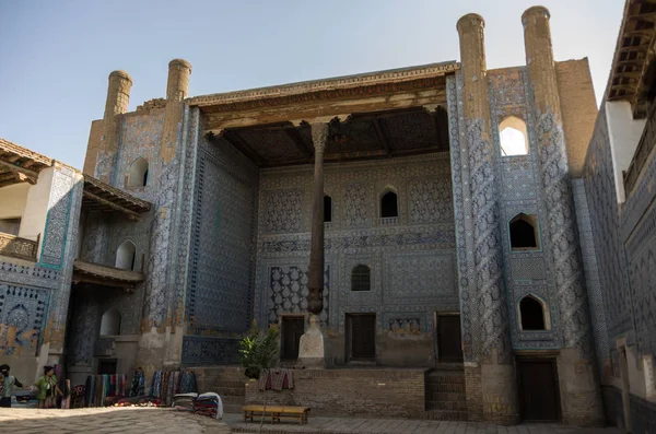 Khiva Uzbequistão Abril 2015 Mesquita Interior Fortaleza Arca Kuhna Khiva — Fotografia de Stock