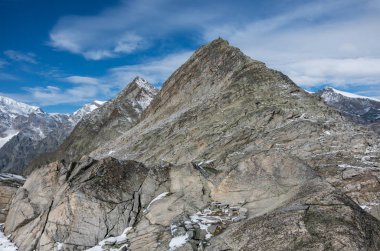 Macugnaga, arka plan, İtalya, Monte Rosa massif yakınındaki Monte Moro geçmek üzerinden Monte Moro Dağı'na görüntüleyin. Panorama
