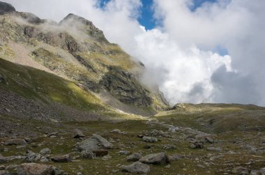 Monte Rosa massif Punta Indren yakınındaki dağlık manzara. Alagna Valsesia'da alan, İtalya