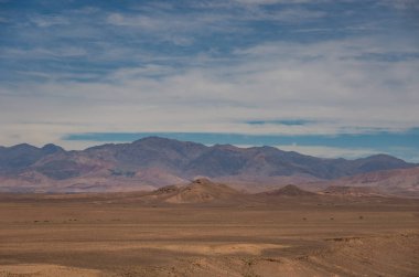 Yüksek Atlas dağ merkezi Fas Panoraması. Kuzey Afrika