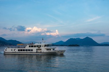 Feribot, lake Maggiore Piedmont, İtalya