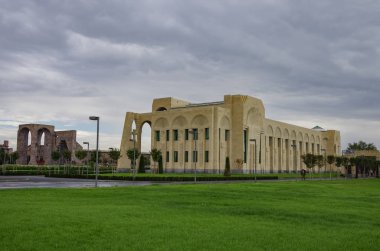 Etchmiadzin Manastırı karmaşık. Ermenistan'ın Vagharshapat -