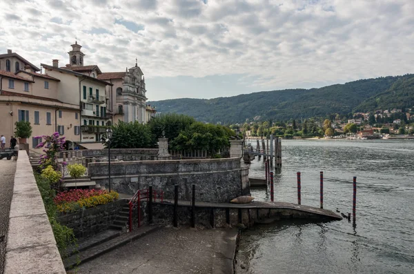 Böschung in isola bella island in maggiore see, bormean isl — Stockfoto