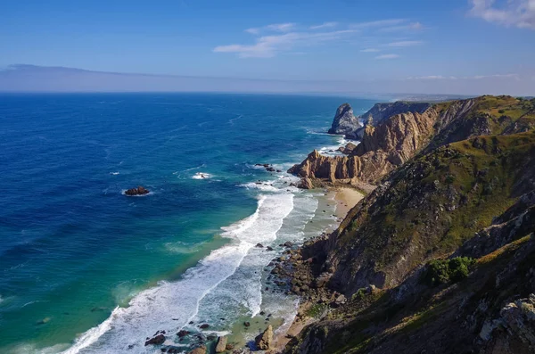 Atlantic ocean coastline view from Cabo da Roca (Cape Roca) is a cape which forms the westernmost extent of mainland Portugal and continental Europe. Portugal — Stock Photo, Image