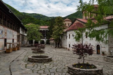 Ortaçağ Bachkovo Manastırı 'nda binalar Tanrı 'nın annesinin Dormition, Bulgaristan