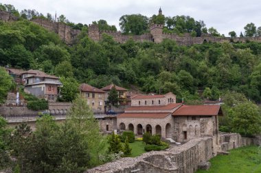 Holy 40 Martyrs Church, Eski Şehir Veliko. Tarnovo 'da bir ortaçağ kilisesidir. Doğu Ortodoks Kilisesi