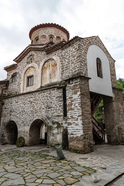 Freski i malowidła w klasztorze Bachkovo aka Wniebowzięcia Najświętszej Maryi Panny, punkt orientacyjny i miejsce pielgrzymek. — Zdjęcie stockowe