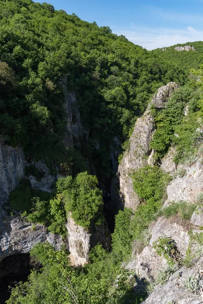 Canyon Emen na província de Veliko Tarnovo na Bulgária — Fotografia de Stock