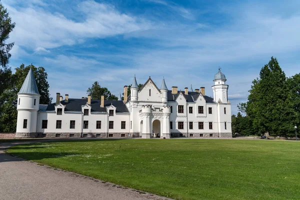 Old manor house (1876-1885), know as Alatskivi Loss (castle). Alatskivi, Estonia, Baltic States, Europe — Stock Photo, Image