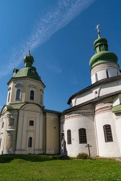 Assumption Cathedral and other temples of the Kirillo-Belozersky Monastery, Vologda Region, Russia — Stock Photo, Image