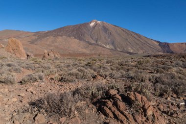 Montana Blanca Mirador las Minas de San Jose 'nin doğu yamaçlarında Teide Mount ile Mars manzarası. Teide Ulusal Parkı, Tenerife, Kanarya Adaları, İspanya